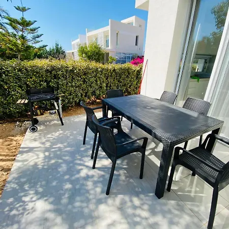 Iasonas Villas Coral Bay וילה